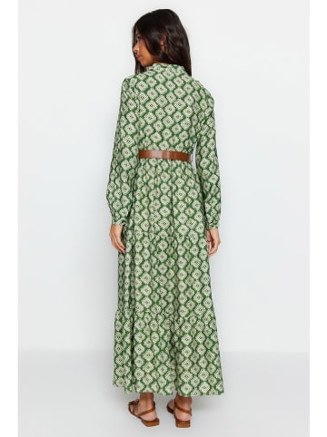 trendyol Jurk groen/wit