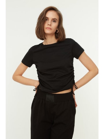 trendyol Shirt in Schwarz