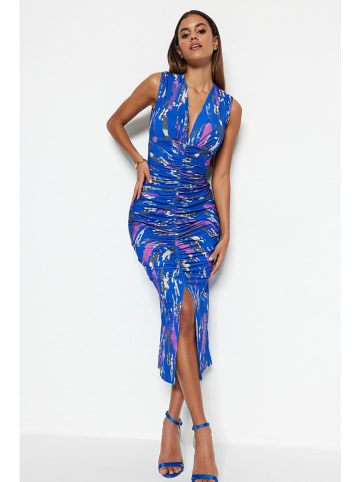 trendyol Kleid in Blau/ Lila/ Weiß