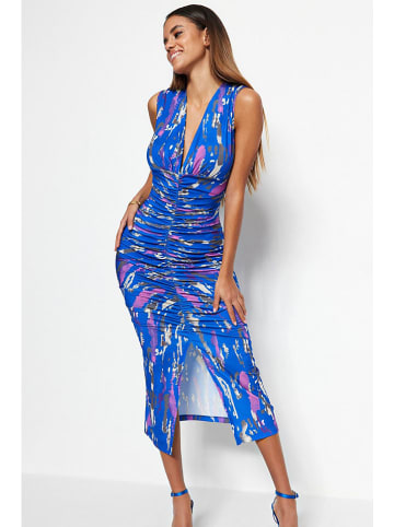 trendyol Kleid in Blau/ Lila/ Weiß