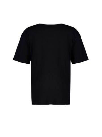 trendyol Shirt in Schwarz