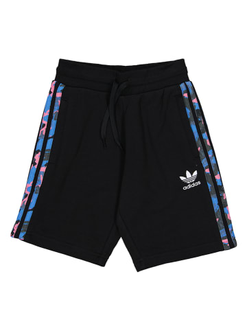 adidas Shorts in Schwarz