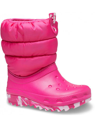 Crocs Kozaki zimowe "Classic Neo Puff" w kolorze różowym