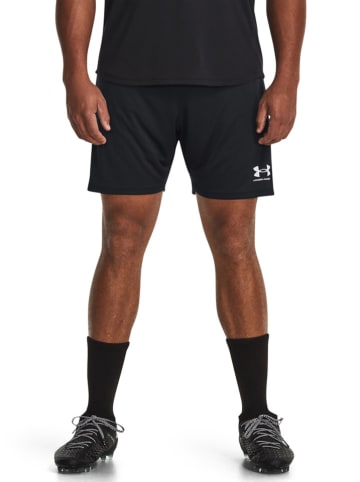 Under Armour Szorty sportowe w kolorze czarnym