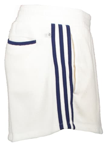 adidas Shorts "Towel" in Weiß/ Schwarz