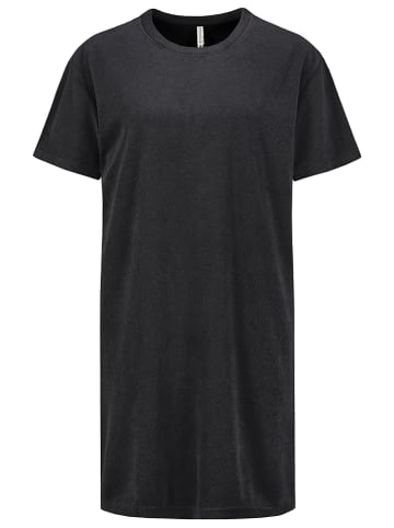 Stitch & Soul Kleid in Schwarz