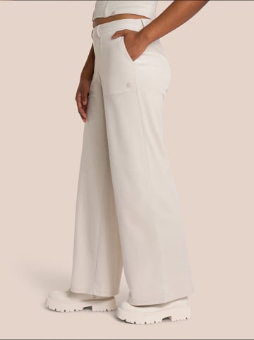 OCEANSAPART Cordhose "Eden" in Creme