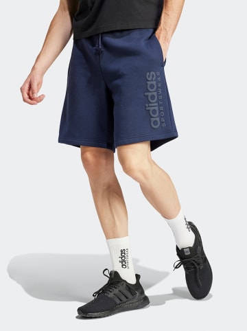 adidas Sweatshorts in Dunkelblau