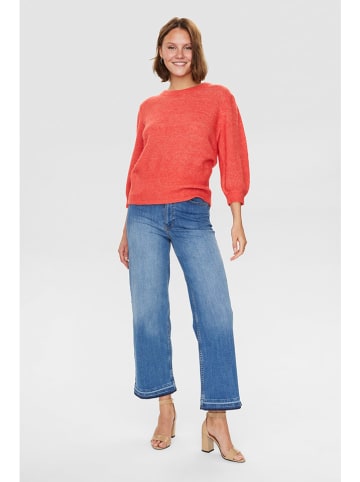 NÜMPH Sweter w kolorze czerwonym