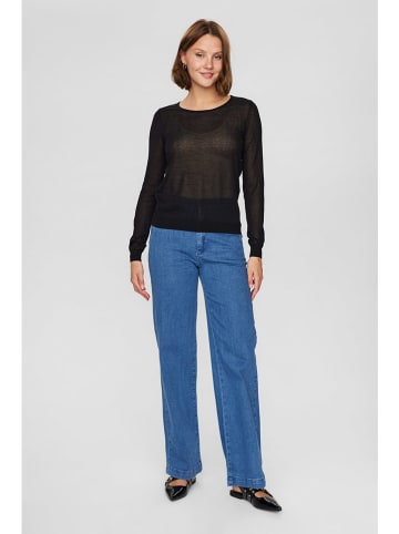 NÜMPH Sweter w kolorze czarnym