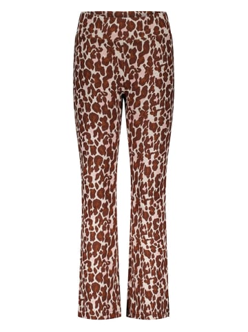 B.Nosy Spodnie w kolorze jasnobrązowym