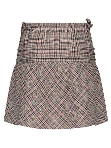 B.Nosy Rok beige
