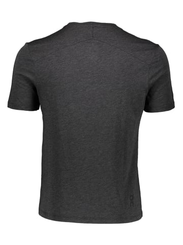 ON RUNNING Trainingsshirt in Schwarz