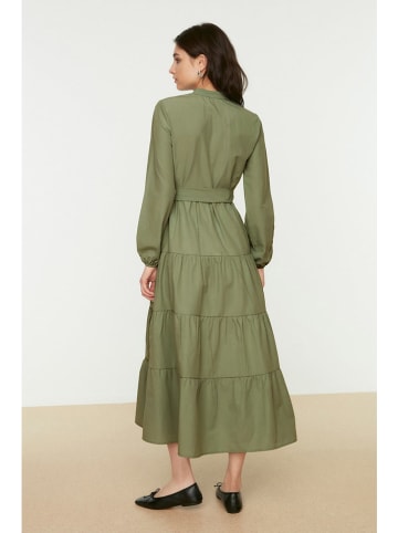 trendyol Kleid in Khaki
