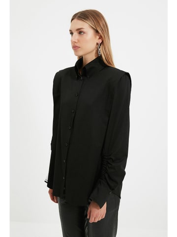 trendyol Koszula w kolorze czarnym