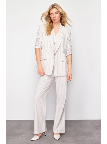 trendyol Blazer in Creme
