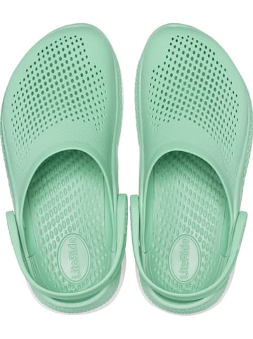 Crocs Chodaki "LiteRide 360" w kolorze zielonym