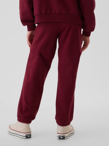 GAP Sweathose in Dunkelrot