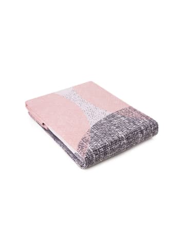 Elizabed Bedsprei lichtroze