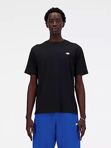 New Balance Shirt in Schwarz