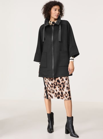 EDITION Cape in Schwarz