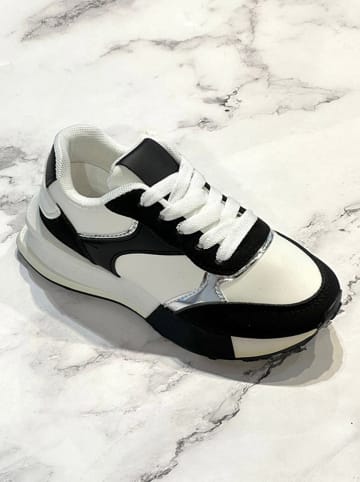 Poti Pati Sneakers "Poti Pati" in Schwarz/ Weiß
