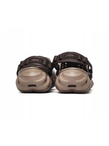 Crocs Chodaki "Echo" w kolorze jasnobrązowym