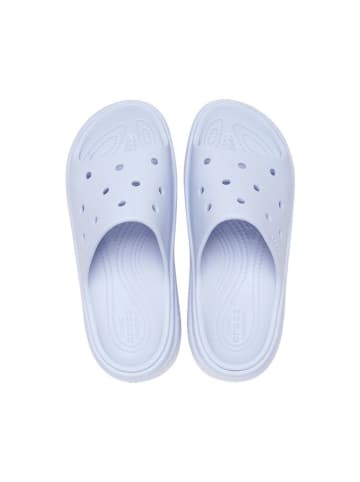 Crocs Klapki "Stomp" w kolorze błękitnym