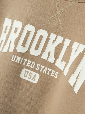 name it Sweatshirt "Niknaks" in Beige