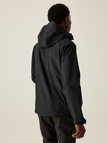 Regatta Softshelljacke "Hewitts X" in Schwarz