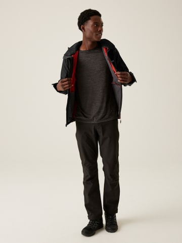 Regatta Softshelljacke "Hewitts X" in Schwarz