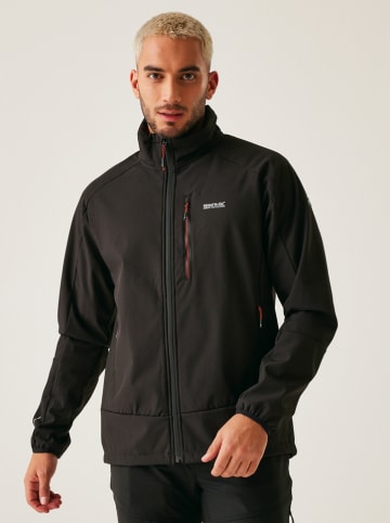 Regatta Softshelljacke "Moutdale" in Schwarz