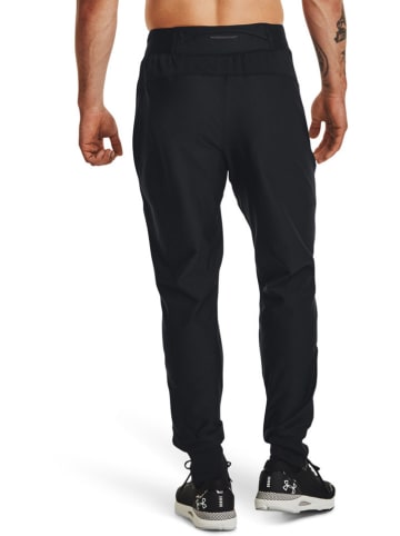 Under Armour Trainingshose "Launch Pro" in Schwarz