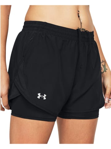 Under Armour Trainingsshorts "Fly By" in Schwarz