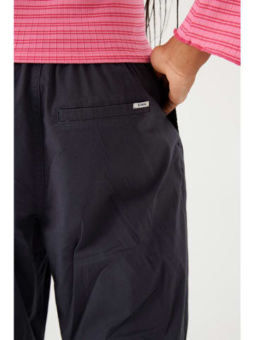 Garcia Hose in Anthrazit
