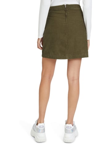 CARTOON Rock in Khaki