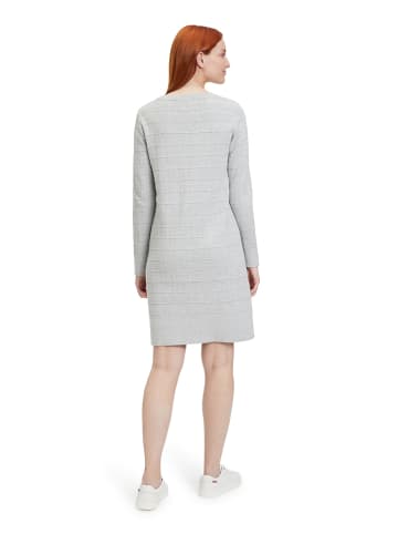 Betty Barclay Kleid in Hellgrau