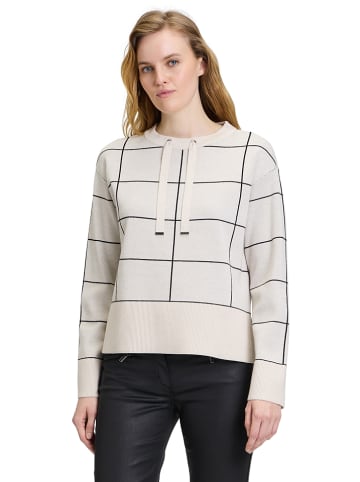 Betty Barclay Pullover in Sand