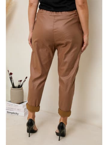Curvy Lady Kunstleren broek lichtbruin