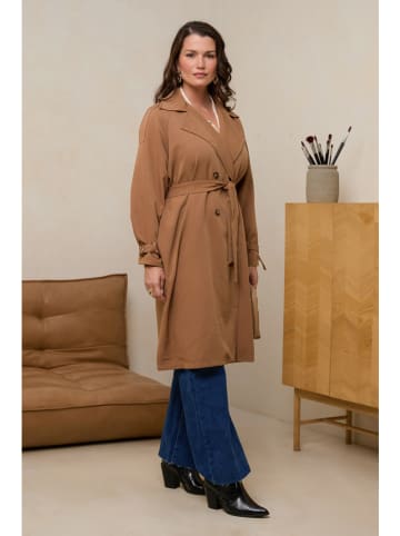 Curvy Lady Trenchcoat lichtbruin