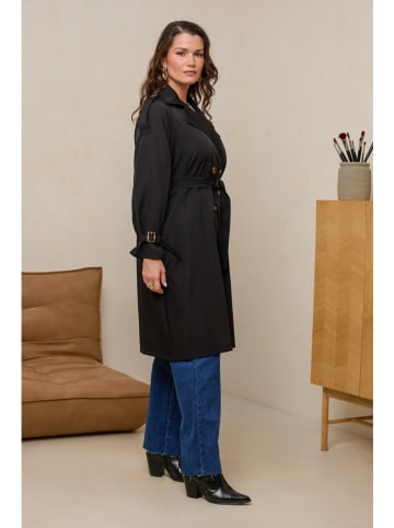 Curvy Lady Trenchcoat in Schwarz