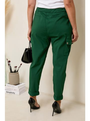 Curvy Lady Cargohose in Grün