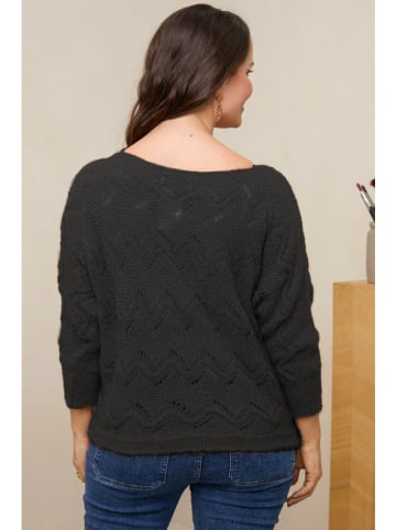 Curvy Lady Sweter w kolorze czarnym