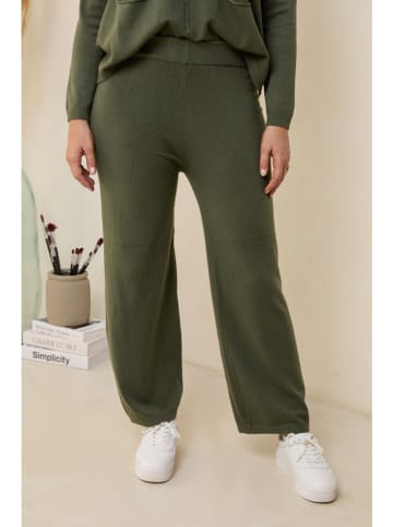 Curvy Lady Hose in Khaki