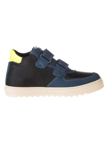 Sneakersy w kolorze granatowym