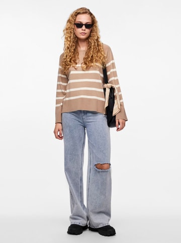 Pieces Pullover "Sia" in Beige/ Weiß