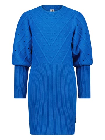 B.Nosy Strickkleid in Blau