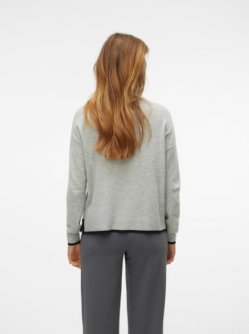 Vero Moda Pullover in Grau