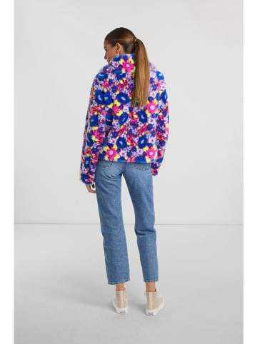 Rich & Royal Teddyjacke in Blau/ Pink