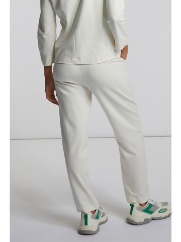 Rich & Royal Hose in Creme